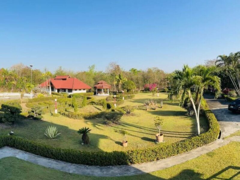 House for Rent 4 bedroom San Kamphaeng Chiang Mai