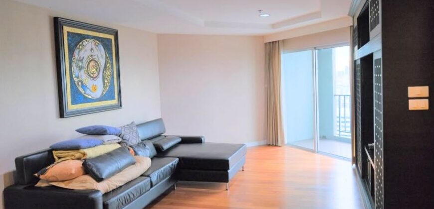 Condo for Rent 2 bedroom 5 mins walk to MRT Rama 9 Bangkok