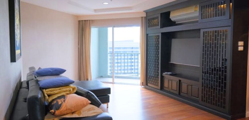 Condo for Rent 2 bedroom 5 mins walk to MRT Rama 9 Bangkok