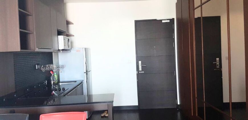 Modern Condo for Rent at Phayathai 2 bedrooms Panoramic City View