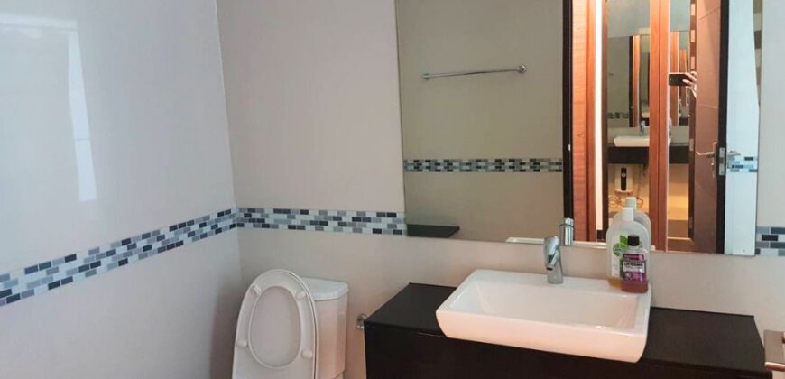 Modern Condo for Rent at Phayathai 2 bedrooms Panoramic City View