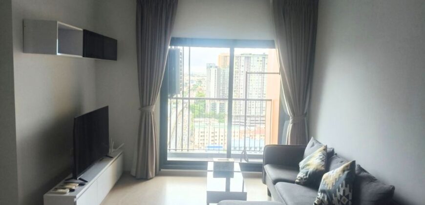 Condo for Rent at Ekkamai | 2 bedrooms | Bright Natural Light Perfect Work from Home