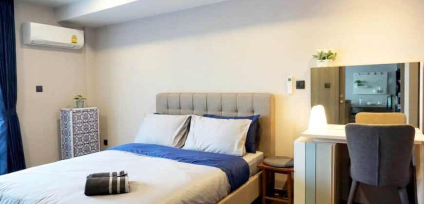 Low Rise One Bedroom Condo for Rent at Siam Near BTS National Stadium Bangkok