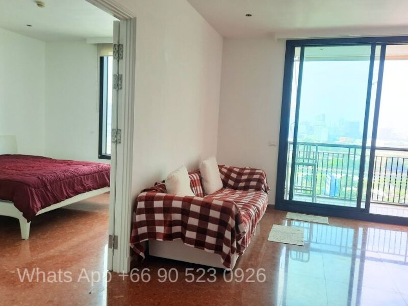 Condo for Rent Sukhumvit Near BTS Phrom Phong with Full Kitchen plus Oven