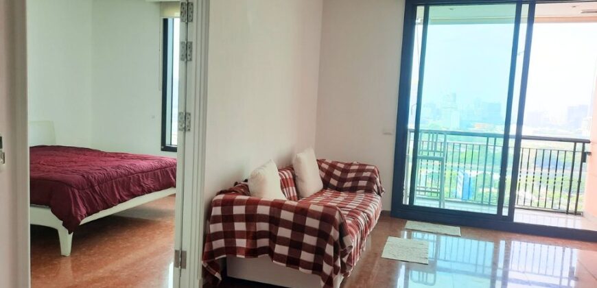 Condo for Rent Sukhumvit Near BTS Phrom Phong with Full Kitchen plus Oven