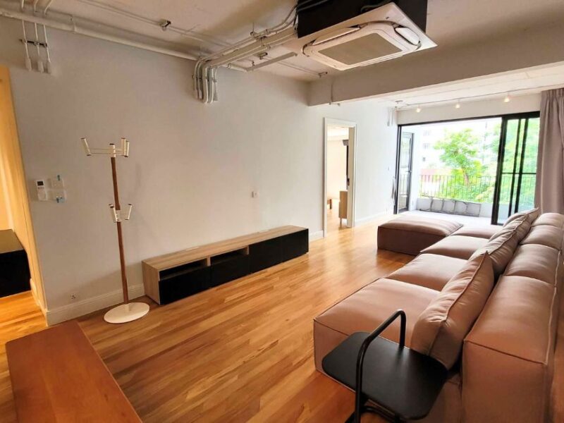 Condo for Rent Sukhumvit , ThongLor, 2 bedroom plus 1 maid room Low Rise Condo