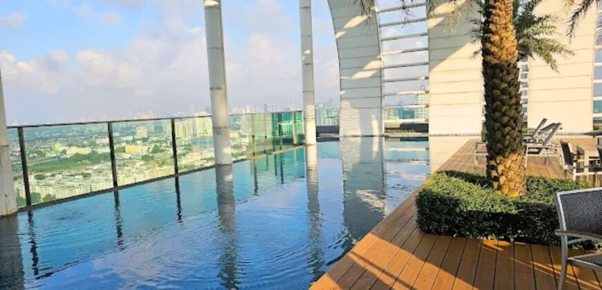 2-Bedroom Condo for Rent at Sukhumvit 50 New Building – Near BTS Onnut