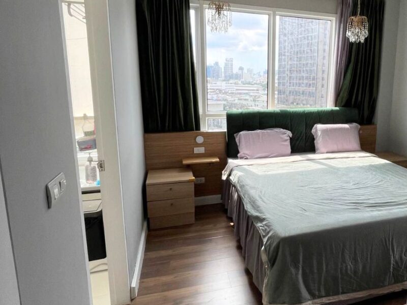 2 bedrooms condo for rent at Sukhumvit near BTS Phra Khanong