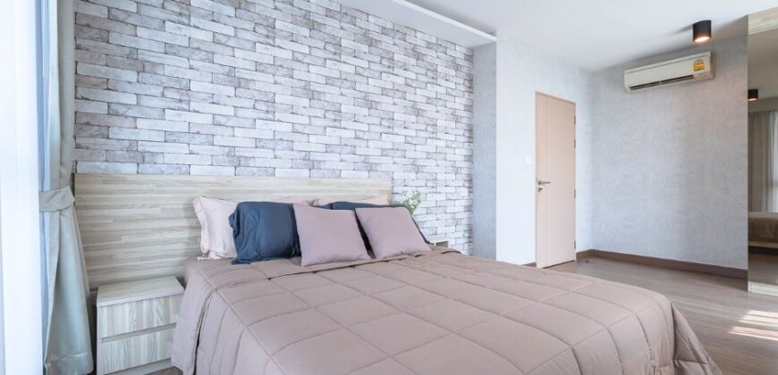 Low Rise Condo for rent 3 BED 3 BATH Sukhumvit 62 BTS Bang Chak Bangkok