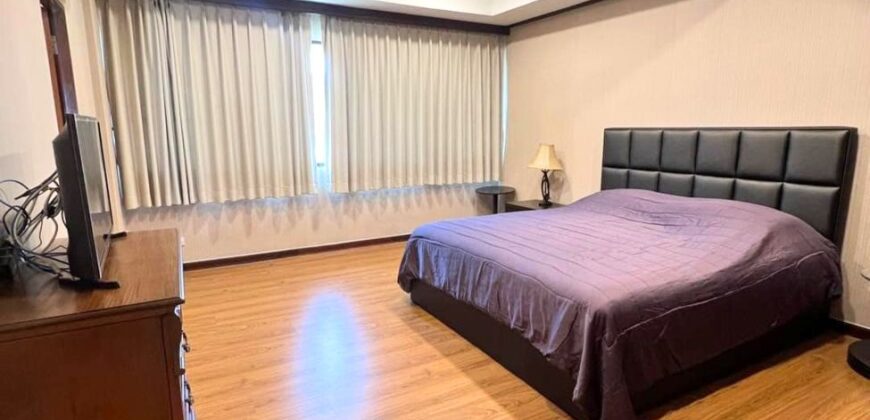 4-Bedroom Family Condo for Rent – Sukhumvit 39 Last Unit in this building!!!