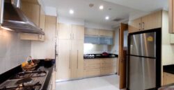 3 bedrooms Family Condo for Rent at Sukhumvit 22 Bangkok