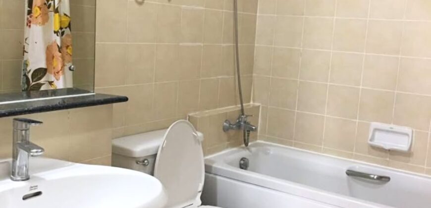3 bedrooms Condo for Rent at BTS Phrom Phong | Free twice a week maid cleaning
