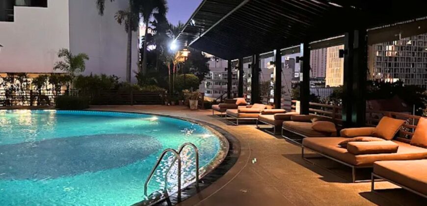 Condo for Rent 3 bedrooms with 1 maid room at 230 sq.m. Sathorm Area