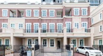 Townhouse for Rent at Sukhumvit 77 3 bedrooms 1 working room