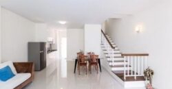 Townhouse for Rent at Sukhumvit 77 3 bedrooms 1 working room