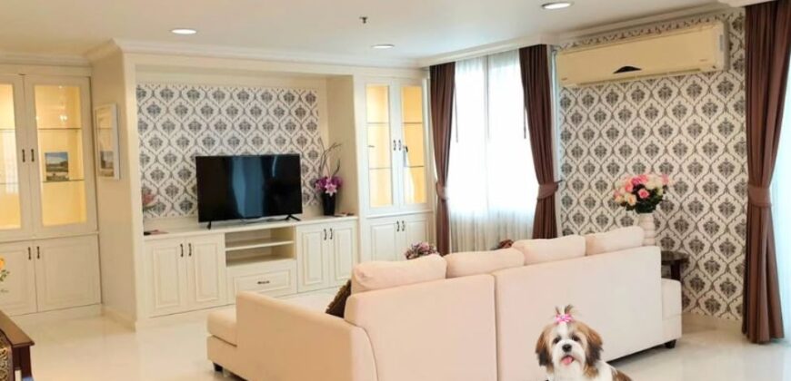Pet Friendly Penthouse Duplex is Ideal for Long-Term Family Living:Sukhumvit 39