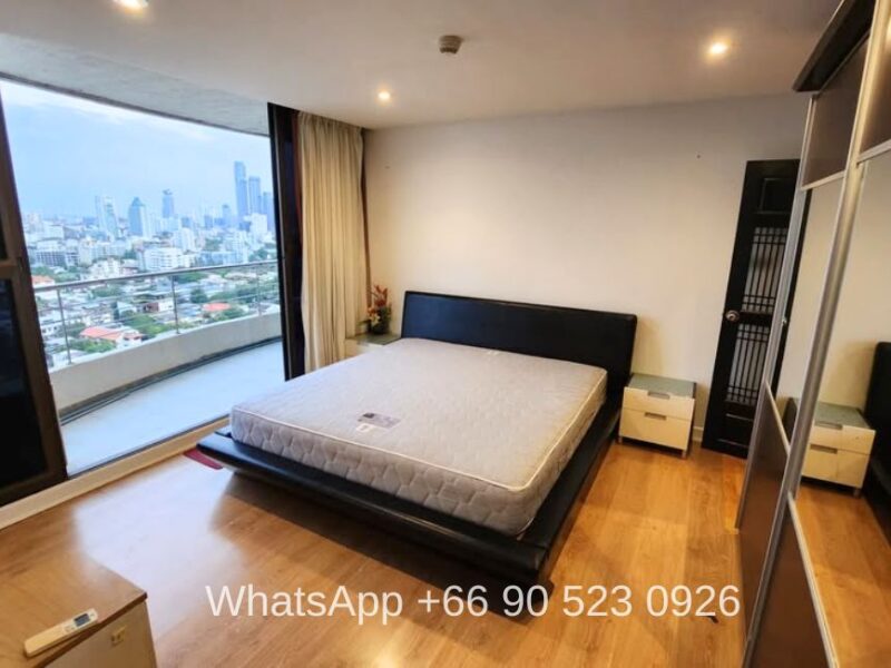 3-Bedroom Condo for Rent at Sukhumvit 39, BTS Phrom Phong