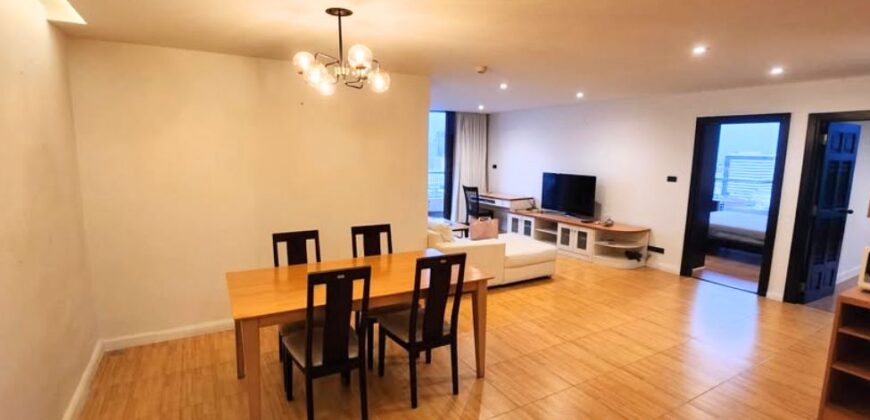 3-Bedroom Condo for Rent at Sukhumvit 39, BTS Phrom Phong