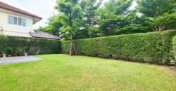 บ้านเดี่ยวหลังมุม 78 ตร.วา พร้อมสนามหญ้าใหญ่ ใจกลางกรุงเทพ