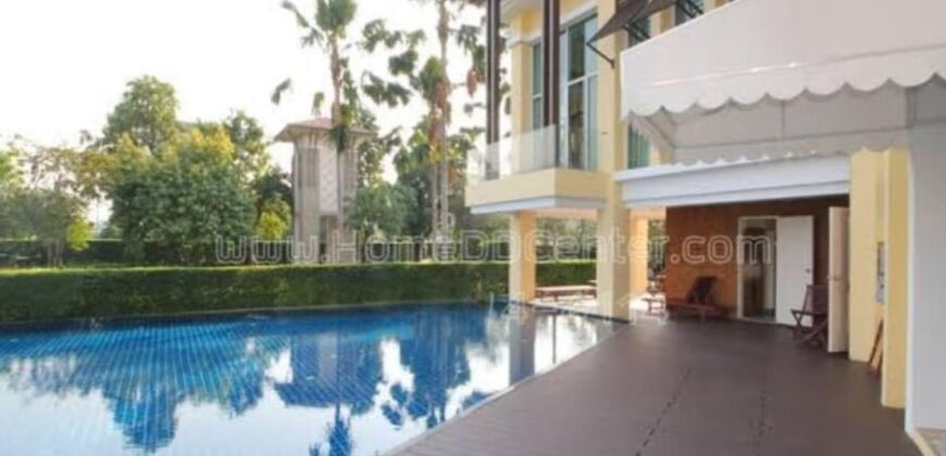 บ้านเดี่ยวหลังมุม 78 ตร.วา พร้อมสนามหญ้าใหญ่ ใจกลางกรุงเทพ