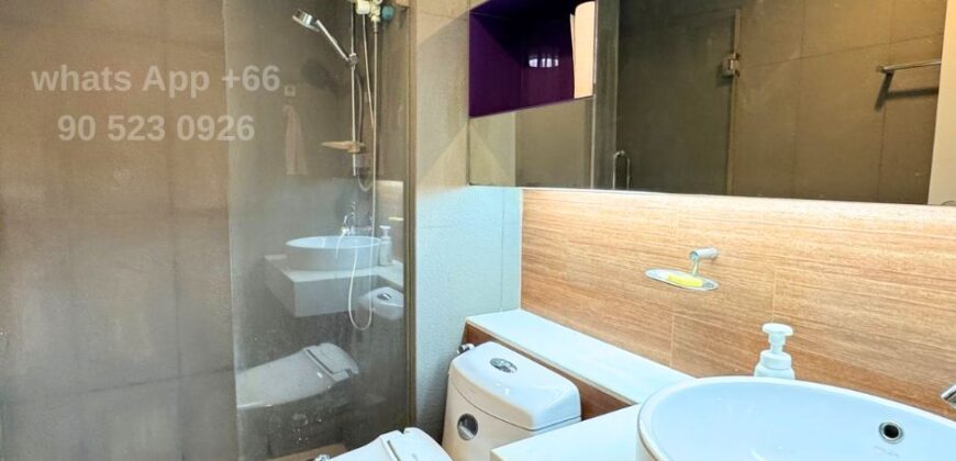 Condo for Rent : Bright 1-Bed + Home Office in Ari – Only 30K!