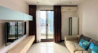 Condo for Rent at Ratchathewi , 2 bedrooms 105 sq.m. Big Balcony Nice Area Cheap Rent