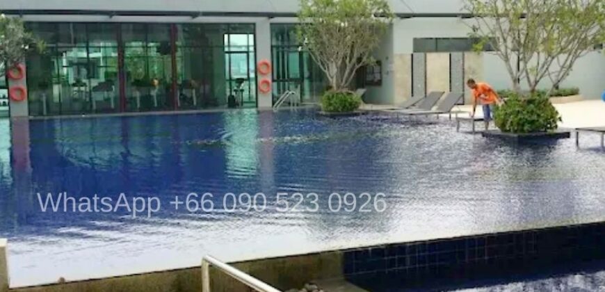 Condo for Rent at Ratchathewi , 2 bedrooms 105 sq.m. Big Balcony Nice Area Cheap Rent