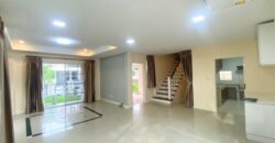 ขายบ้านเดี่ยว สุขาภิบาล 2 เนื้อที่ 61ตร.วา 3 ห้องนอน ใกล้สุวรรณภูมิ ราคา 6.8 ล้าน