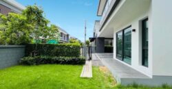 ขายบ้านเดี่ยวหรู Modern Luxury แปลงมุม 68 ตร.วา | สุขุมวิท-อ่อนนุช เขตประเวศ