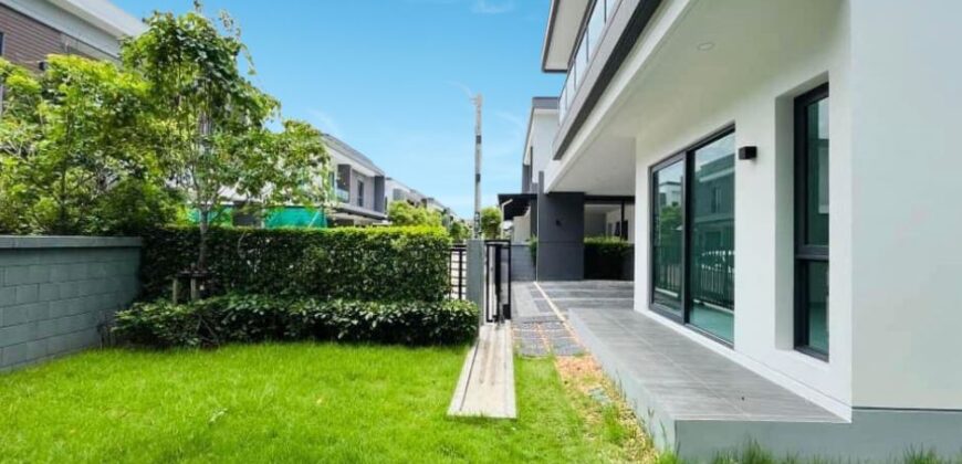 ขายบ้านเดี่ยวหรู Modern Luxury แปลงมุม 68 ตร.วา | สุขุมวิท-อ่อนนุช เขตประเวศ