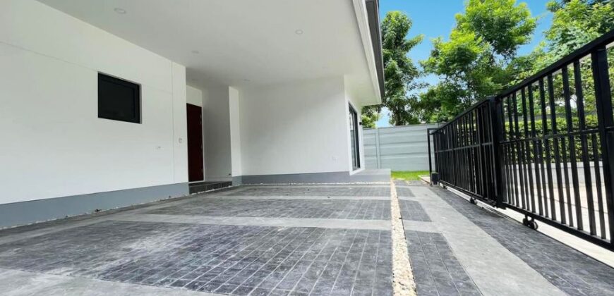 ขายบ้านเดี่ยวหรู Modern Luxury แปลงมุม 68 ตร.วา | สุขุมวิท-อ่อนนุช เขตประเวศ