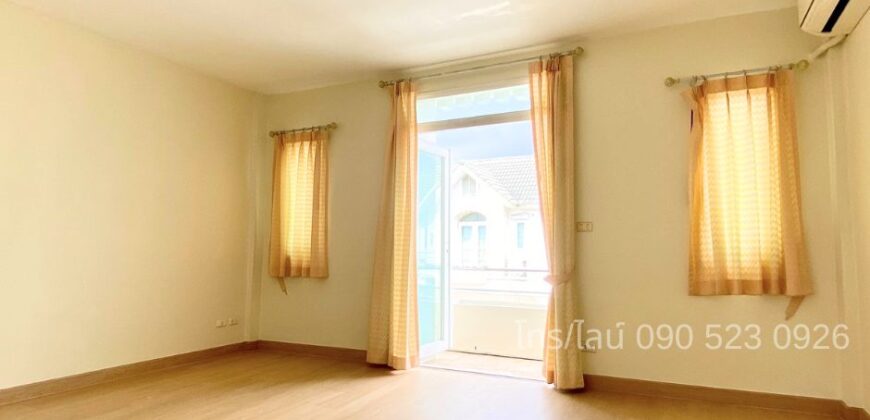 ขายทาวน์โฮม 3 ชั้น รามอินทรา45 ติด MRT สีชมพู ใกล้ตลาดนัดเลียบด่วน!