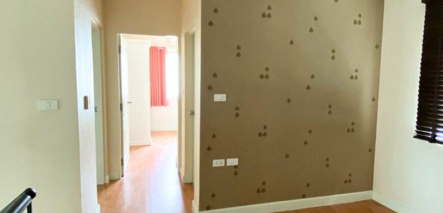 บ้านเดี่ยวหรูขายถูก 4 ห้องนอน 52 ตร.วา ใกล้พระราม 9 มอเตอร์เวย์ – วงแหวนกาญจนาภิเษก