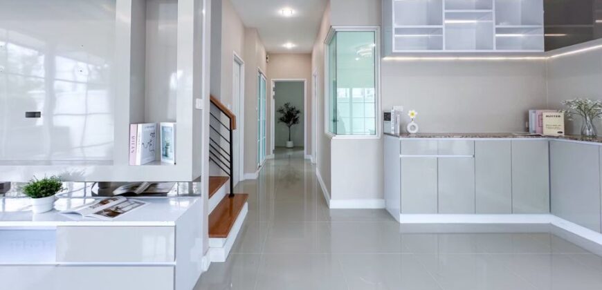 ขายบ้านหรู Golden Neo Sathorn ใกล้สาทร ขาดทุน 2 ล้าน