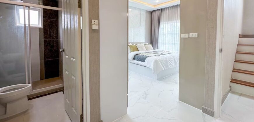 ขายบ้านหรู Golden Neo Sathorn ใกล้สาทร ขาดทุน 2 ล้าน