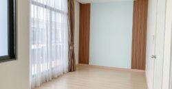 ขายทาวน์โฮม รีโนเวทแล้ว ถนนกาญจนาภิเษก ซอยกิ่งแก้ว 4 ห้องนอน 3.2 ล้าน ฟรีโอน