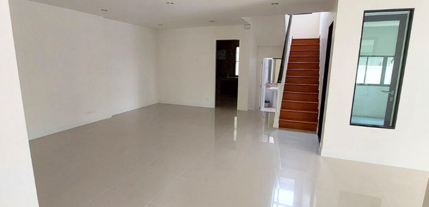 ขายบ้านเดี่ยวบางนา วงแหวน ที่ดินใหญ่ หน้าบ้านไม่ชนใคร ราคา 10.5 ล้าน