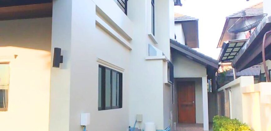 ขายบ้านเดี่ยวบางนา วงแหวน ที่ดินใหญ่ หน้าบ้านไม่ชนใคร ราคา 10.5 ล้าน